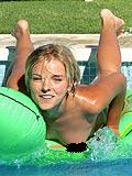 Click here to see girls with Inflatable