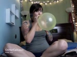 Selina Kyl blow pops balloons